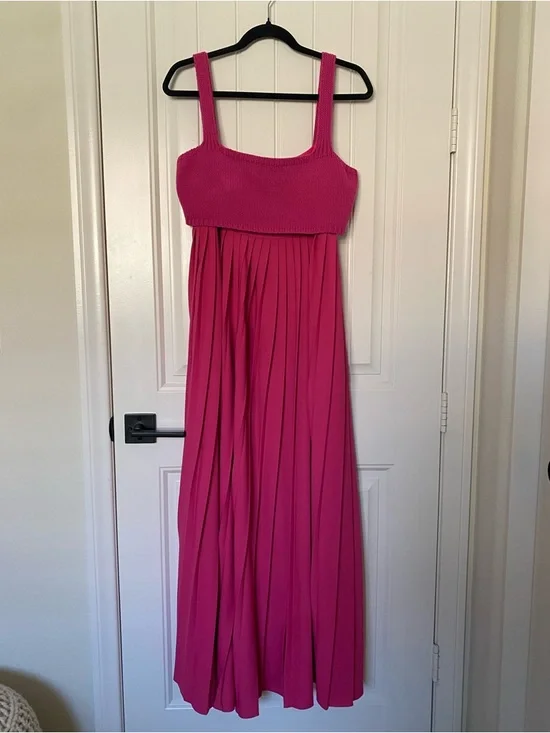 Mare Mare NWT | Pleated Maxi Dress - Picture 3 of 9